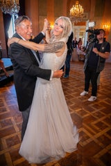 Richard und Simone Lugner beim Hochzeitstanz