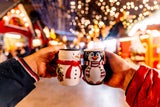 Bakterien-Alarm: Diese Gesundheitsfallen lauern am Christkindlmarkt