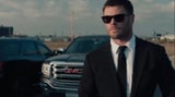 “Crime 101”: Chris Hemsworth & Halle Berry planen Coup des Lebens