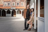 Martin Exel, Intendant und Regisseur der Karl-May-Festspiele im Steinbruch Winzendorf mit Gattin Helene Exel .