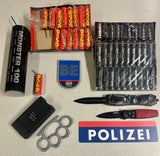 Pyros und Waffen