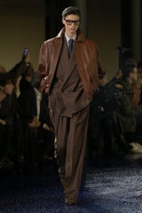 Dior, Saint Laurent & Co.: Staraufgebot zum Start der Paris Fashion Week