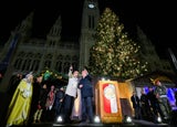 WeihnachtsbaumRathausplatz