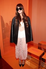 Fashion-Finale in Mailand: Heißer Auftritt von Kendall Jenner, Dakota Johnson & Co.
