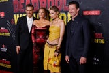Ryan Reynolds, Blake Lively, Gigi Hadid, und Hugh Jackman bei der Premiere