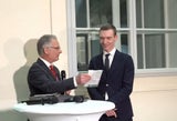Stocker ist neuer Kanzler - Schallenberg übergibt Amt