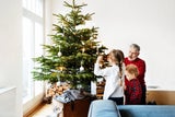 Clevere Tricks: Wie Sie Adventkranz und Christbaum länger frisch halten