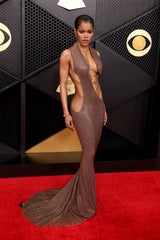 Glamour, Glitzer, Gänsehaut: Das waren die schönsten Looks der Grammys 2026