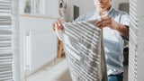 Laut der Hygiene-Expertin Madame Sweat sollten Handtücher separat gewaschen werden.