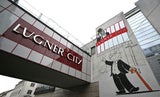 Opernball Spray Lugner City