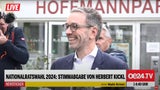 Herbert Kickl bei der Stimmabgabe