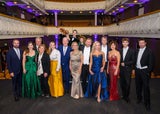 Landeshauptfrau Johanna Mikl-Leitner u.a. mit (li.) Bürgermeister Klaus Schneeberger, Maria Großbauer, Helga Rabl-Stadler, Hermann Dikowitsch, Leiter Abteilung Kunst und Kultur Land NÖ, Moderatorin Johanna Berki, dem Salzburger LH-Stellvertreter Stefan Schnöll, (re.) Tenor Andreas Schager, Geigerin Lidia Baich, Sängerin Ina Regen, Klarinettist Samuel Neubauer und Lorenz C. Aichner, der bei der Eröffnungsgala im Wr. Neustädter Stadttheater das Tonkünstler-Orchester Niederösterreich dirigierte. 