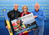 Prokurist Ralf Eisenhut (ecoplus Alpin GmbH), Landeshauptfrau Johanna Mikl-Leitner, Mönichkirchner Bürgermeister Andreas Graf.