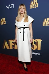 Red-Carpet-Debüt: Jennifer Lawrence zeigt erstmals Babybauch