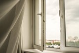 Kalte Wohnung? Dank dem Papiertest finden Sie heraus, wo es zieht