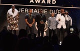 Snoop Dogg (von links), Ludacris, Sean "Diddy" Combs, Bow Wow, Jermaine Dupri und Usher gemeinsam auf der Bühne bei den 6. jährlichen Global Spin Awards im Jahr 2018.&nbsp;