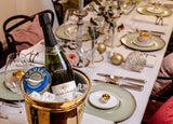 Denis Chaput Simonis Edition. Champagner, der zu 60 % aus den drei vorangegangenen Ernten und zu 40 % aus Reserveweinen (4/5 Jahre alt) besteht. Erhältlich bei marcosimonis.com 