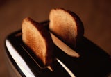 Schock-Studie: Toast kann das Herzinfarkt-Risiko erhöhen