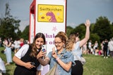 Taylor Swift verzückt Fans in Gelsenkirchen auch mit Deutsch-Kenntnissen