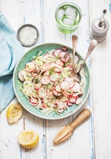 Frühlingssalate: Knackige Rezepte für gute Laune