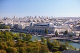 Zum Start von „Emily in Paris“: Insider-Tipps für Ihren Paris-Trip
