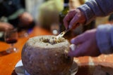 Mit lebendigen Maden: Das ist der gefährlichste Käse der Welt