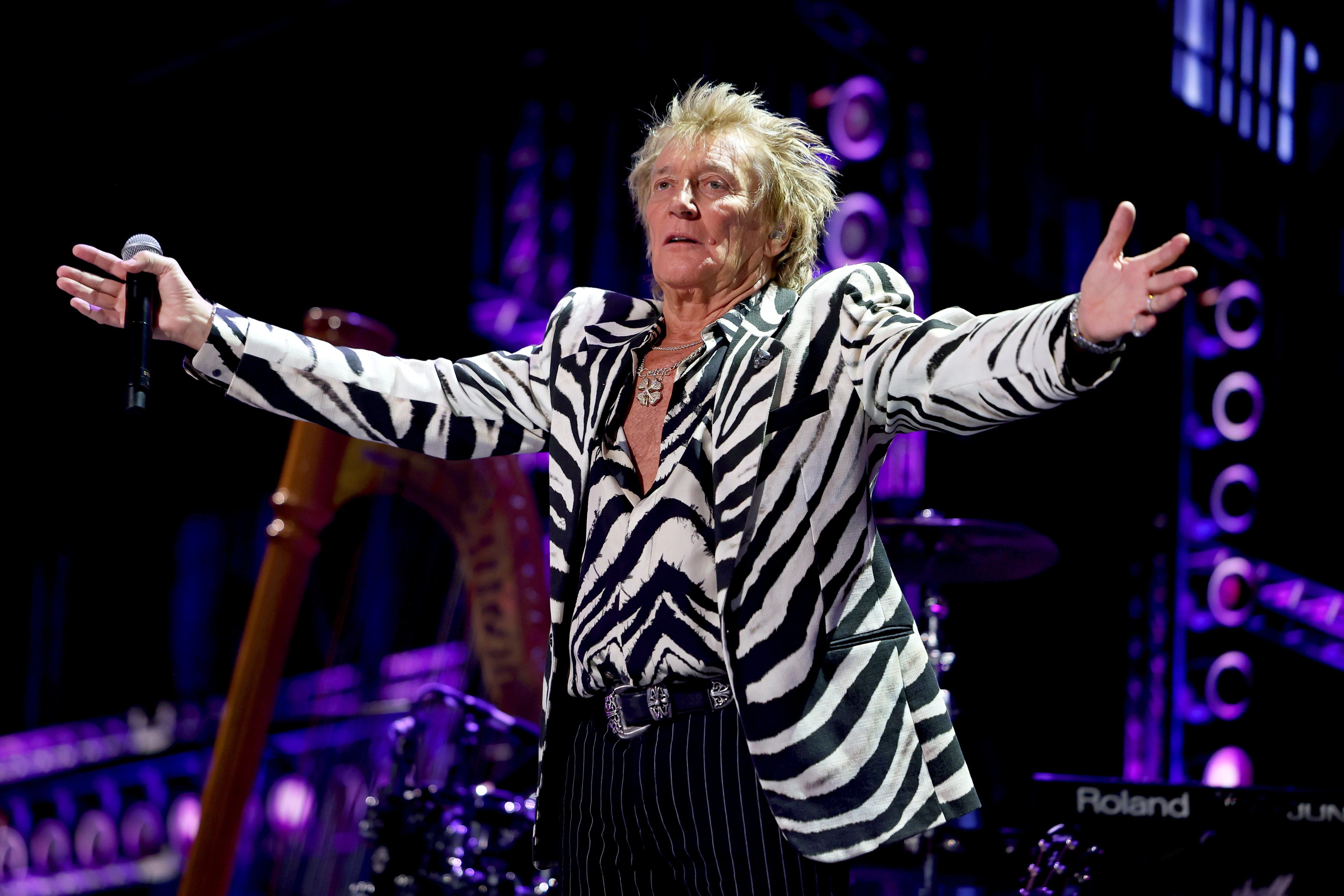 „FireAid“ lieferte Millionen-Spenden, Gaga-Premiere und Nirvana-Reunion