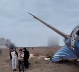 Passagierflugzeug in Kasachstan abgestürzt