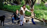 Endlich! Harry und Meghan zeigen ihre süßen Kinder wieder & DAS sticht ins Auge