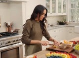 Luxus-Outfits sorgen für Wirbel: Meghan trägt 155.000 Euro beim Kochen!