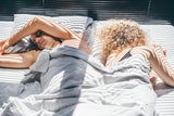 Zum Weltschlaftag 2025: Das ist die beste Uhrzeit, um schlafen zu gehen