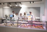 Im neuen Multifunktionsraum werden verschiedene Bereiche wie auch Fleisch geschult.