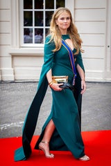 Kronprinzessin Amalia: Atemberaubend im Abendkleid