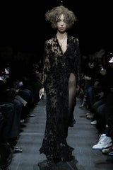 Paris Fashion Week: Nackt-Shows auf dem Laufsteg und in der Front Row