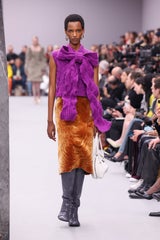 Paris Fashion Week: Zwischen Business, Lapdance & Skinny-Jeans-Revivals