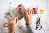Statt Geschenkpapier: Diese Alternativen sind günstiger