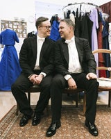Kopie von Babler geht mit Freund zum Opernball.