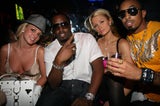 Britney Spears, Sean "Diddy" Combs, Paris Hilton und Dallas Austin nehmen am 8. September 2007 in Las Vegas, Nevada, an der von 50 Cent veranstalteten Party im Hard Rock teil.&nbsp;