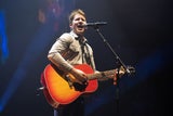 James Blunt bringt Hit-Feuerwerk, geheime Botschaften und Chesney Hawkes nach Wien