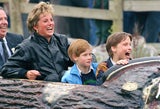 Prinzessin Diana mit Harry und William