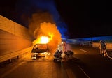Auto A12 abgefackelt