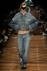 Katy Perry, Nicole Kidman & Co.: Balenciaga begeistert mit Star-Power auf der Fashion Week