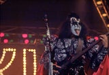 Gene Simmons bei einem Auftritt am 22. September 1979 im International Amphitheater in Chicago, Illinois.