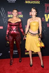 Blake und Gigi stehlen „Deadpool & Wolverine“ die Show