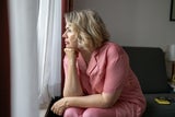 Studie enthüllt: In diesem Alter sind wir am unglücklichsten
