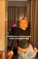 &nbsp;Mathea oben ohne im schwarzen Oberteil