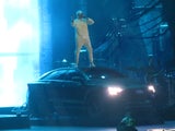 RAF Camora feierte starkes Comeback mit Falco und Feuerwerk