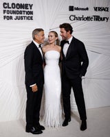Emily Blunt mit zwei "Sexiest Man Alive" - George Clooney und John Krasinski