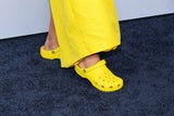 Tragen alle! Diese Schuhe sollten Sie im Sommer unbedingt meiden