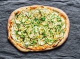 Mamma mia! Den beliebtesten Pizza-Belag der Österreicher erraten Sie nie